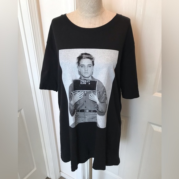 Bella Canvas Elvis graphic tee - Picture 2 of 10